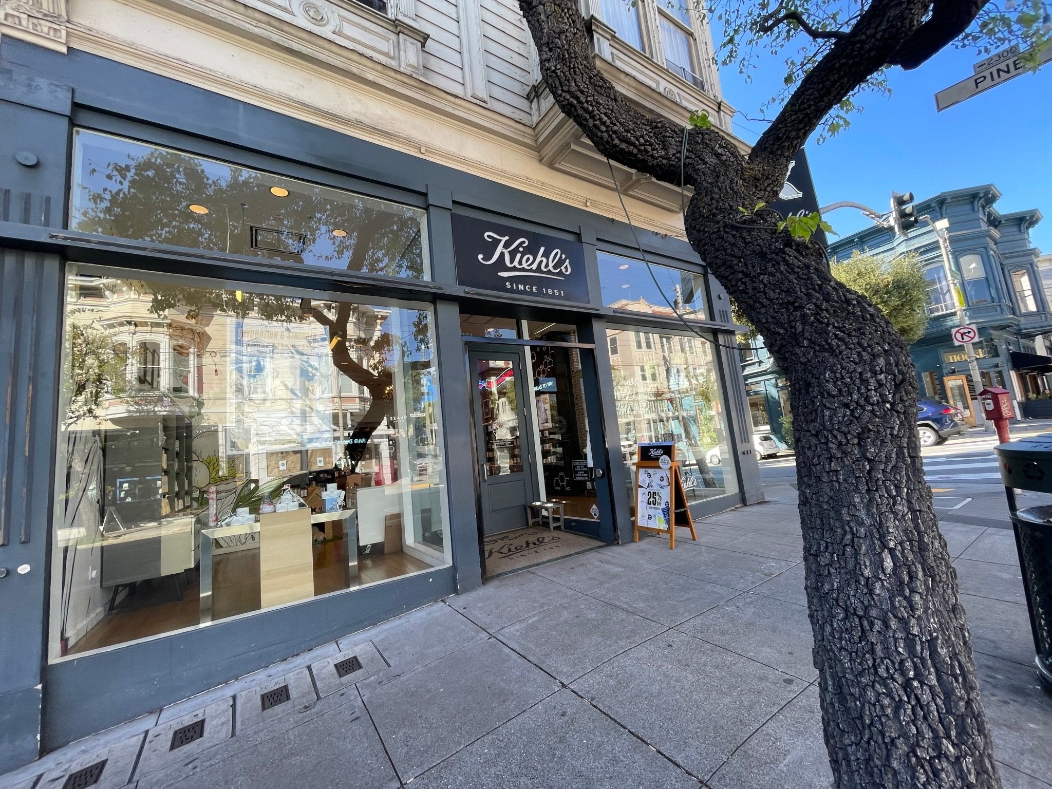 Join KAILU + Kiehl’s: Navigating Menopause - KAILU